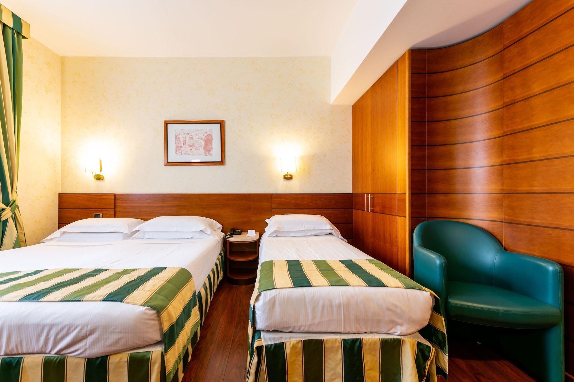 Mirage Sure Collection By Western 4* Milano